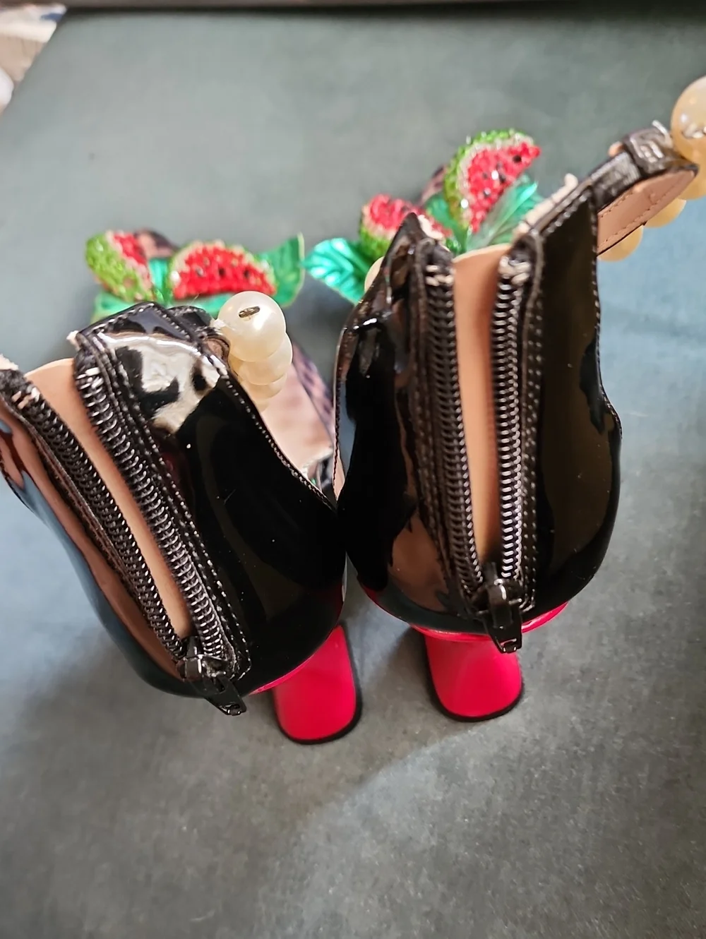Betsey Johnson statement pumps